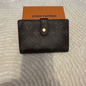 Louis Vuitton Dark Brown Kiss Lock Monogram Wallet